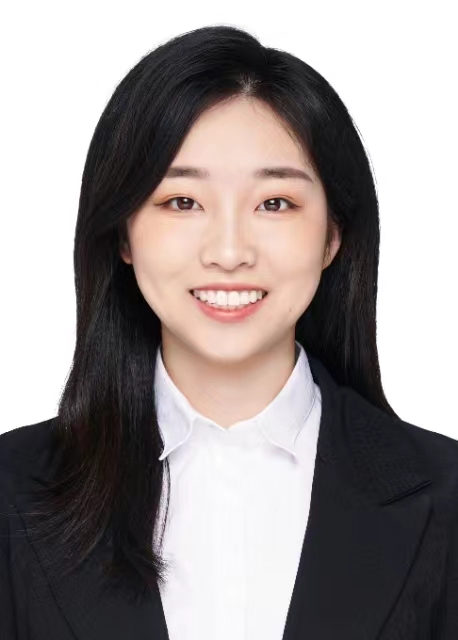李雯